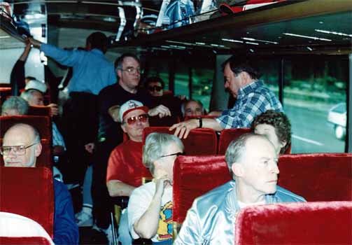 photos/1996/96-GAS-bus1-DF.jpg